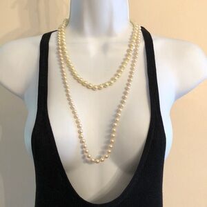 𝅺Curated bundle lot 2 faux pearl vintage necklaces